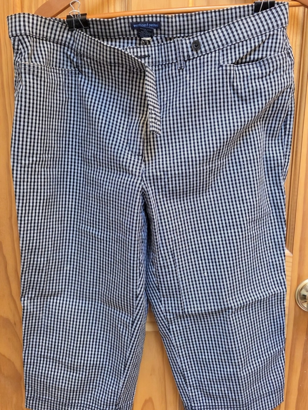 Westbound Black and White Gingham Capris
